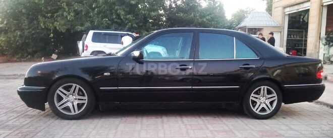 Mercedes E 240 1998, 321,890 km - 2.4 l - Bakı
