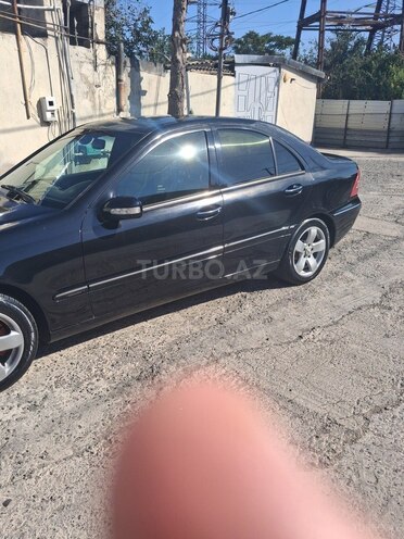 Mercedes C 180 2001, 200,000 km - 2.0 l - Bakı