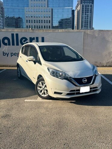 Nissan Note 2018, 102,000 km - 1.2 l - Bakı