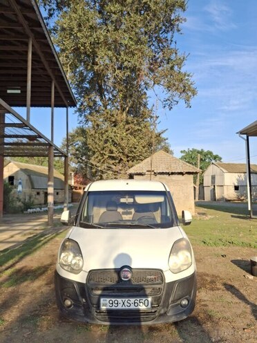 Fiat Doblo 2011, 321,810 km - 1.6 l - Masallı