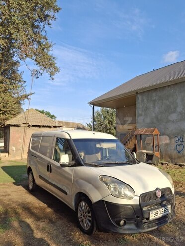 Fiat Doblo 2011, 321,810 km - 1.6 l - Masallı