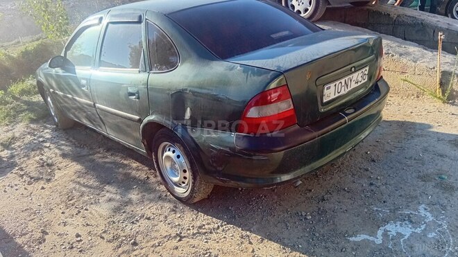 Opel Vectra 1995, 589,535 km - 2.0 l - Bakı