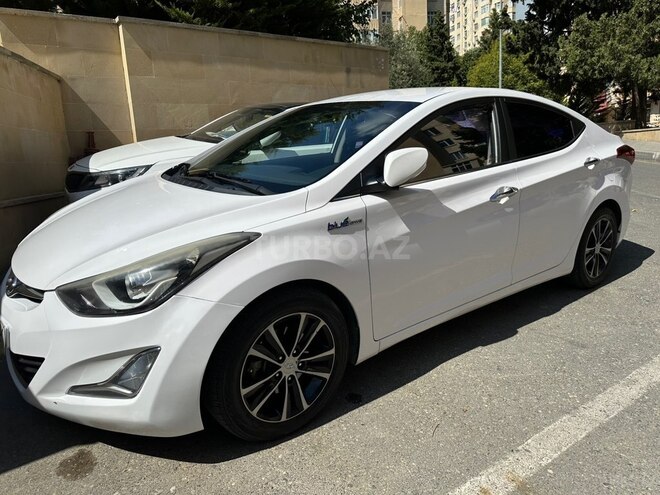 Hyundai Avante 2014, 280,000 km - 1.6 l - Bakı