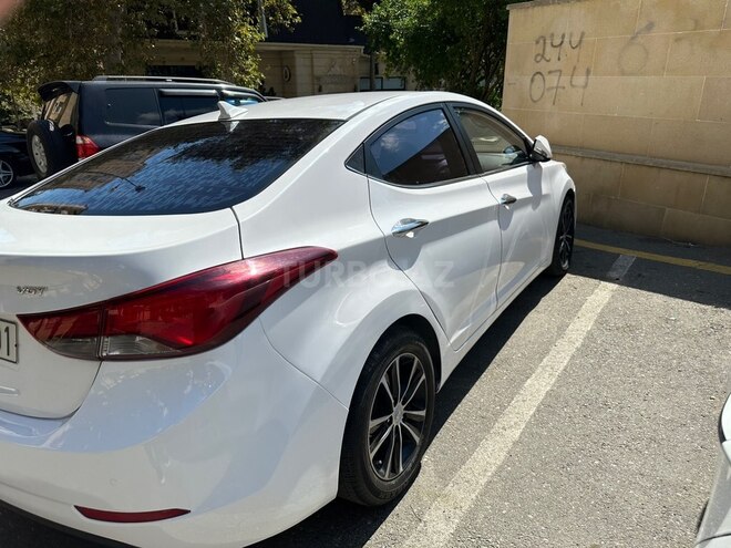 Hyundai Avante 2014, 280,000 km - 1.6 l - Bakı