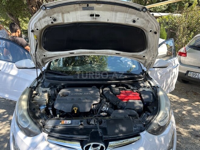 Hyundai Avante 2014, 280,000 km - 1.6 l - Bakı
