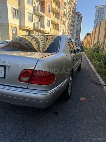 Mercedes E 320 4MATIC 1998, 375,000 km - 3.2 l - Bakı