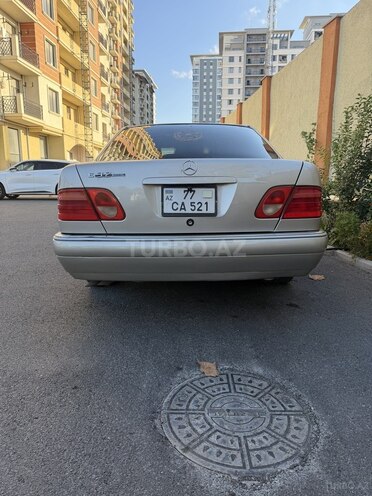 Mercedes E 320 4MATIC 1998, 375,000 km - 3.2 l - Bakı