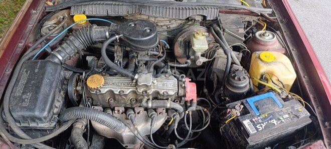 Opel Vectra 1995, 150,000 km - 1.8 l - Qax