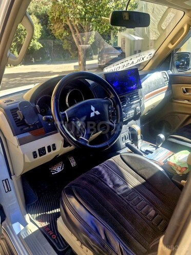 Mitsubishi Pajero 2007, 222,000 km - 3.0 л - Bakı