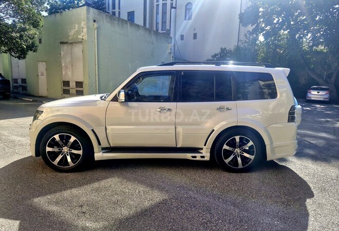 Mitsubishi Pajero 2007, 222,000 km - 3.0 л - Bakı