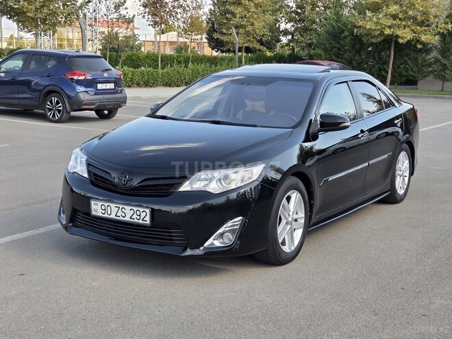 Toyota Camry 2013, 181,000 km - 2.5 l - Salyan