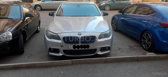 BMW 528 2013, 302,000 km - 2.0 l - Bakı