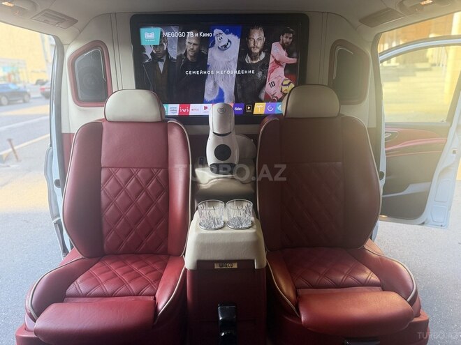 Mercedes V 250 2014, 228,000 km - 2.1 l - Bakı
