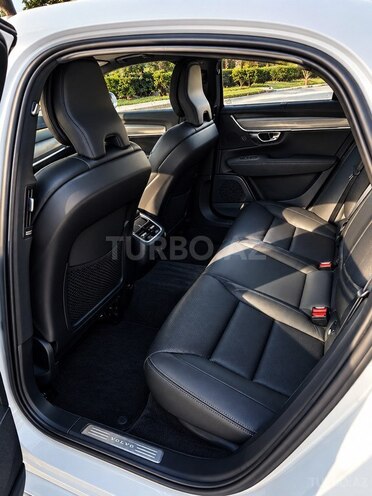 Volvo S90 2024, 24,800 km - 2.0 л - Bakı