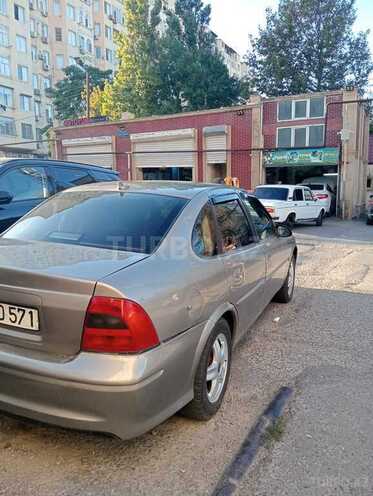 Opel Vectra 1997, 220,000 km - 1.8 l - Bakı