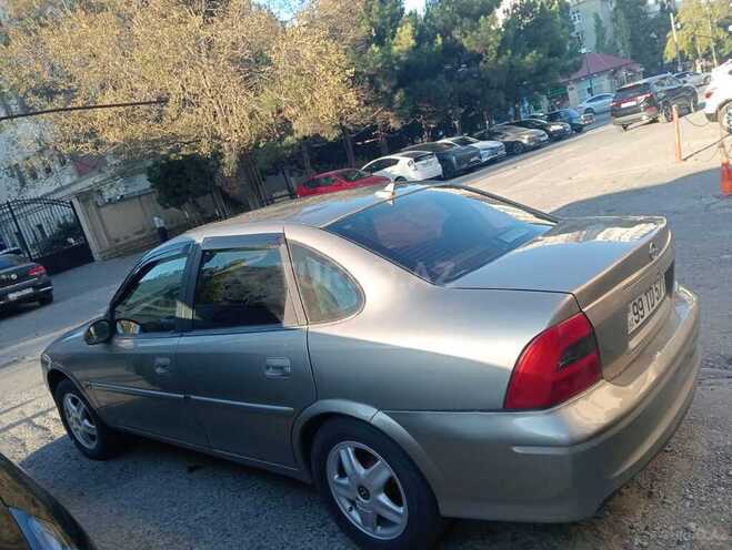 Opel Vectra 1997, 220,000 km - 1.8 l - Bakı