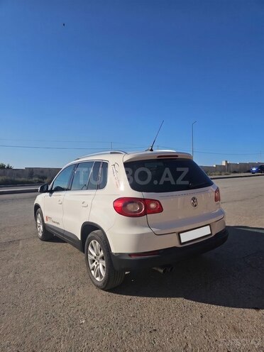 Volkswagen Tiguan 2009, 204,000 km - 2.0 l - Bakı