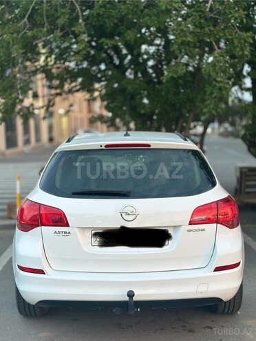 Opel Astra 2011, 252,095 km - 1.4 l - Şəmkir