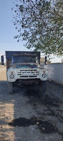 ZIL 130 1990, 683,000 km - 4.6 l - Neftçala