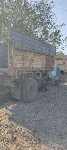 ZIL 130 1990, 683,000 km - 4.6 l - Neftçala