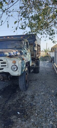 ZIL 130 1990, 683,000 km - 4.6 l - Neftçala