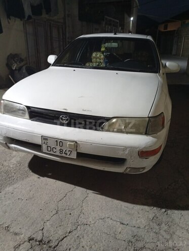 Toyota Corolla 1993, 520,000 km - 1.6 л - Bakı