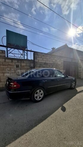 Mercedes E 270 2002, 358,000 km - 2.7 l - Bakı
