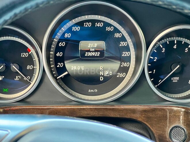 Mercedes E 200 2014, 230,000 km - 2.0 l - Bakı