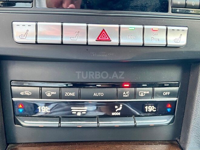 Mercedes E 200 2014, 230,000 km - 2.0 l - Bakı