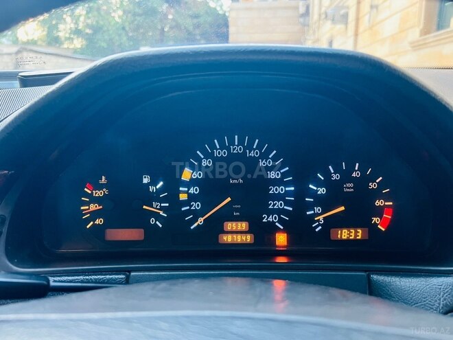 Mercedes E 230 1996, 484,000 km - 2.3 л - Bakı