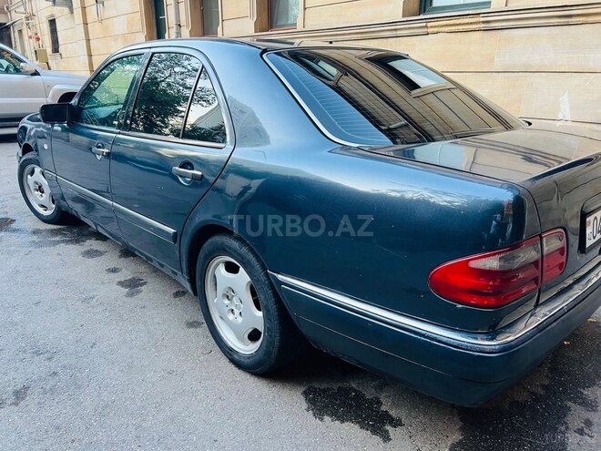 Mercedes E 230 1996, 484,000 km - 2.3 л - Bakı
