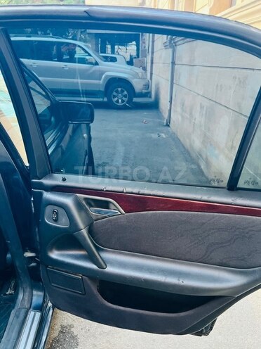 Mercedes E 230 1996, 484,000 km - 2.3 л - Bakı