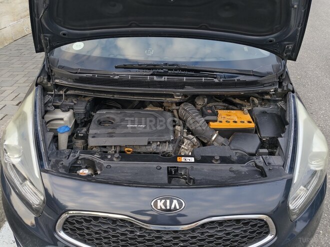 Kia Carens 2015, 107,821 km - 1.7 l - Qusar