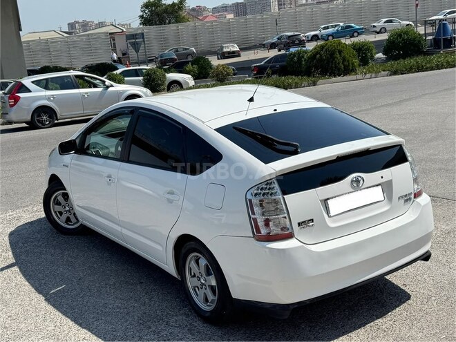 Toyota Prius 2008, 198,000 km - 1.5 л - Bakı