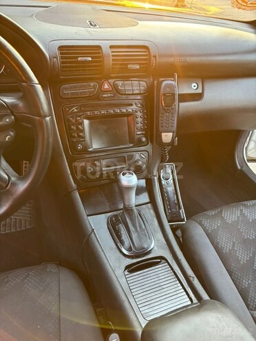 Mercedes C 200 2003, 217,000 km - 2.2 л - Bakı