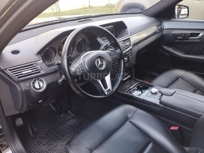 Mercedes E 250 2012, 326,500 km - 2.1 l - Bakı