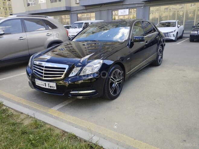 Mercedes E 250 2012, 326,500 km - 2.1 l - Bakı