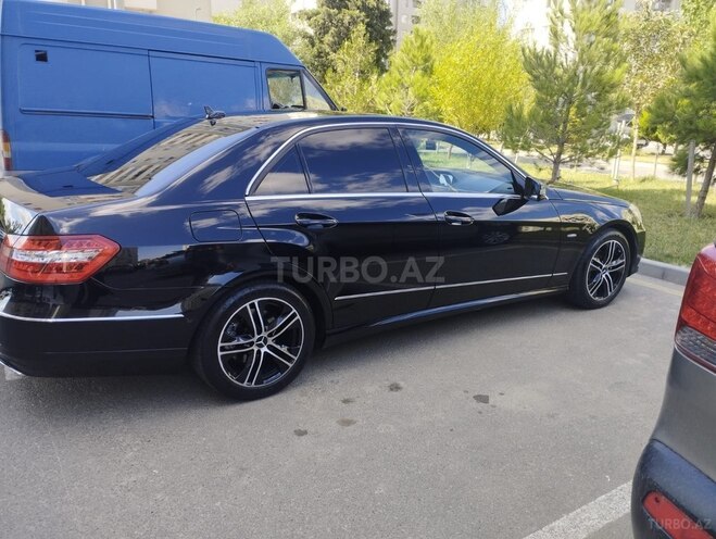 Mercedes E 250 2012, 326,500 km - 2.1 l - Bakı