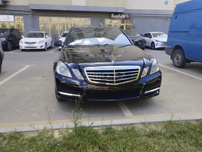 Mercedes E 250 2012, 326,500 km - 2.1 l - Bakı