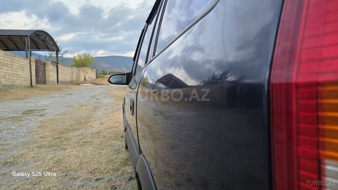 Opel Zafira 2000, 383,122 km - 2.2 l - Şəki
