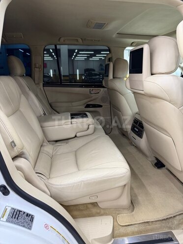 Lexus LX 570 2014, 192,000 km - 5.7 l - Bakı