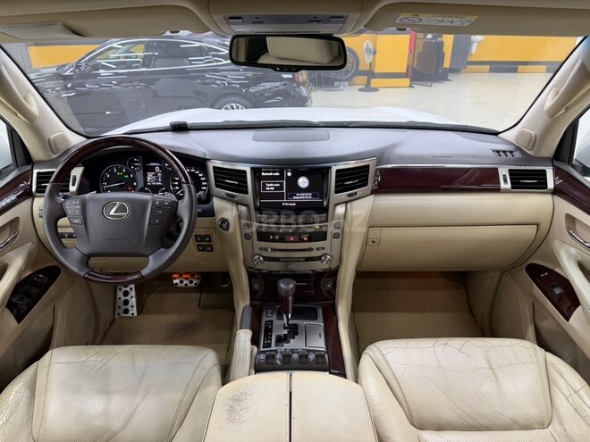 Lexus LX 570 2014, 192,000 km - 5.7 l - Bakı