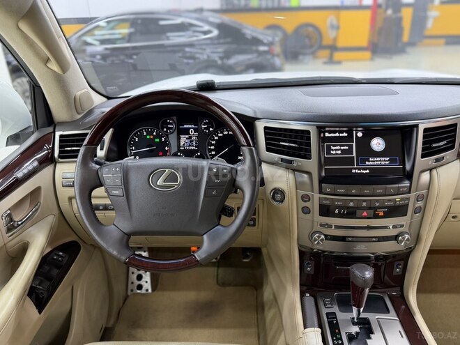 Lexus LX 570 2014, 192,000 km - 5.7 l - Bakı