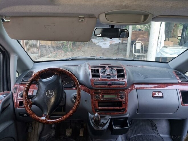 Mercedes Vito 2010, 453,959 km - 2.1 л - 