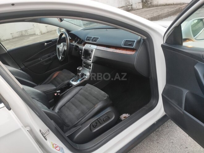 Volkswagen Passat 2010, 212,987 km - 1.8 l - Bakı