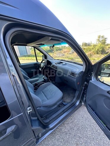 Ford Tourneo Connect 2007, 263,000 km - 1.8 l - Quba
