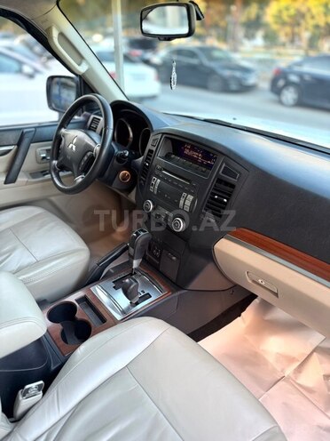 Mitsubishi Pajero 2007, 180,000 km - 3.0 л - Sumqayıt