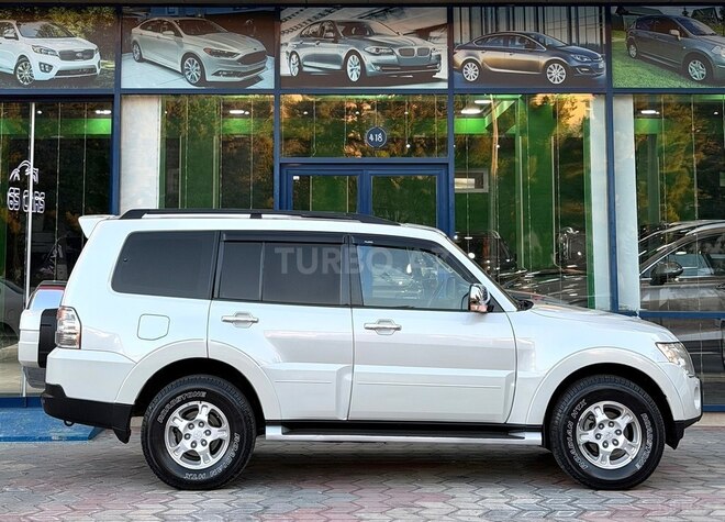 Mitsubishi Pajero 2007, 180,000 km - 3.0 л - Sumqayıt