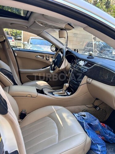 Mercedes CLS 350 2008, 267,000 km - 3.5 l - Bakı