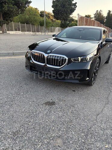 BMW i5 2023, 33,000 km - 0.0 l - Bakı